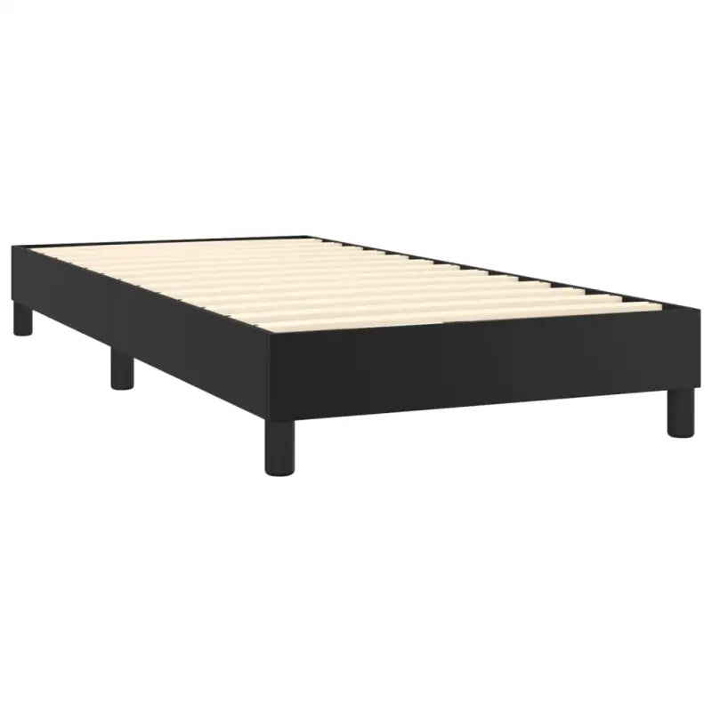 Zwart materiaal bed met schuim vulling en ideale afmetingen - Bedden & bedframes
