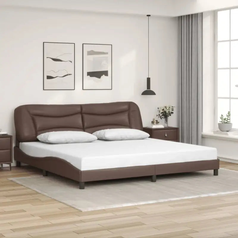 Zwart materiaal bedframe met hoofdeinde en multiplex lattenbodem - Bruin / 200 x 200 cm - Bedden & bedframes