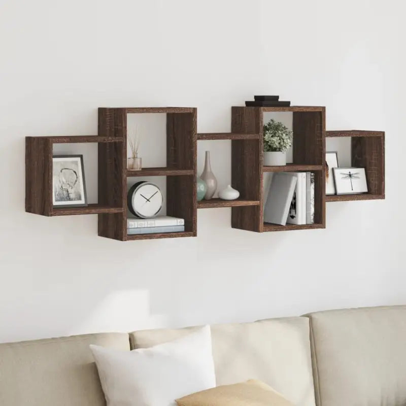 Zwevende schap van bewerkt hout voor maximale ruimtegebruik in huis - bruin eikenkleur / 129 x 18 x 42 cm / 1